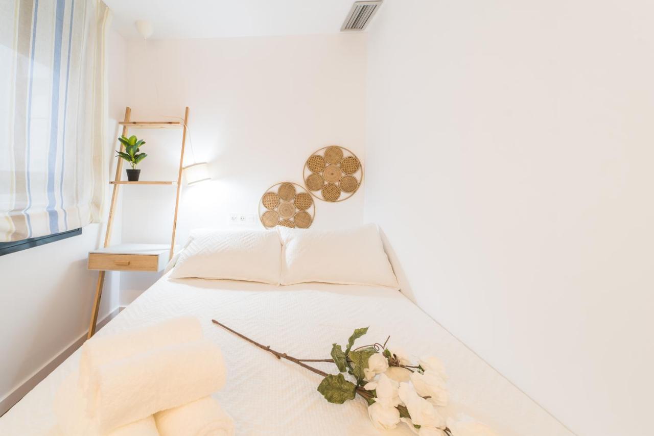 Expoholidays-Apartamentos Almeria Centro Parking Gratis Buitenkant foto
