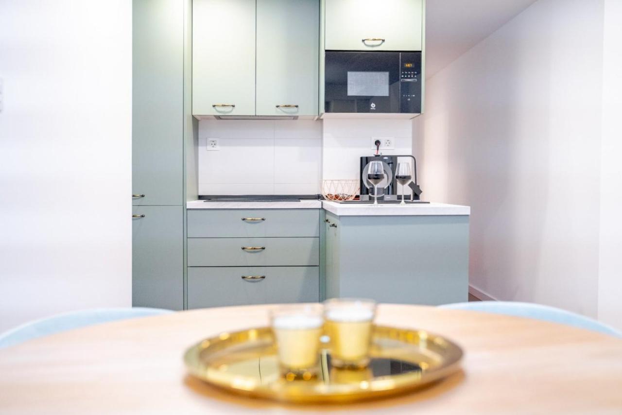 Expoholidays-Apartamentos Almeria Centro Parking Gratis Buitenkant foto