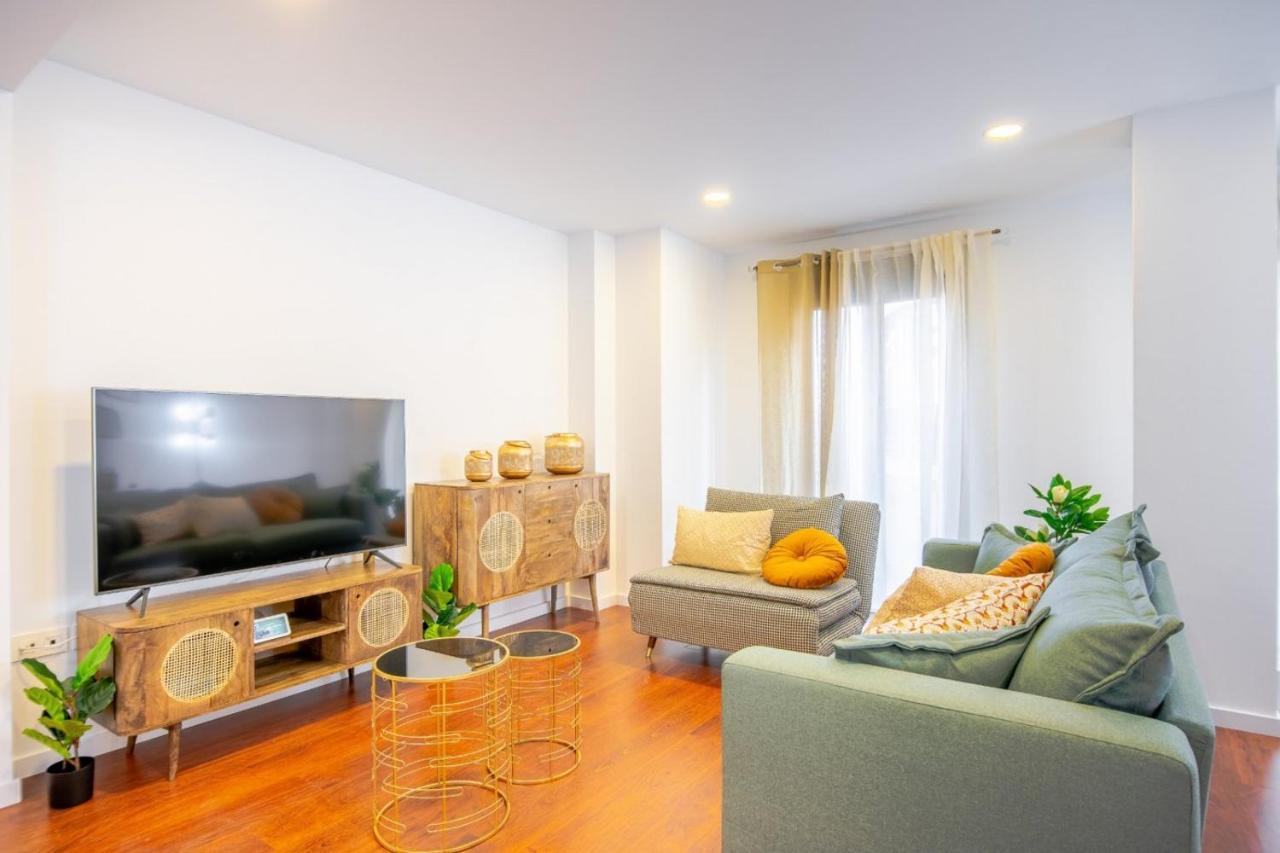 Expoholidays-Apartamentos Almeria Centro Parking Gratis Buitenkant foto
