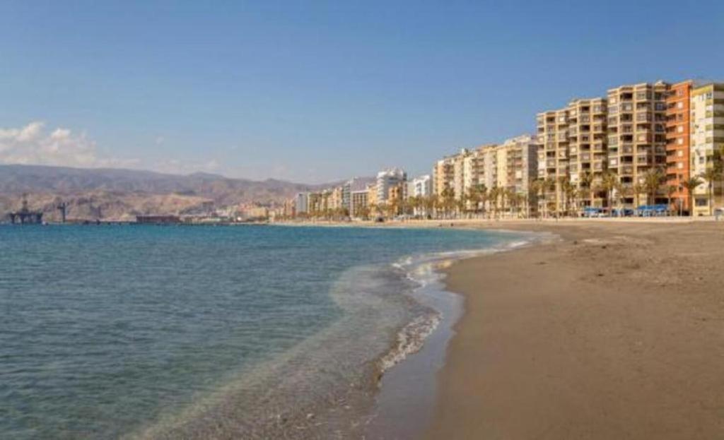 Expoholidays-Apartamentos Almeria Centro Parking Gratis Buitenkant foto