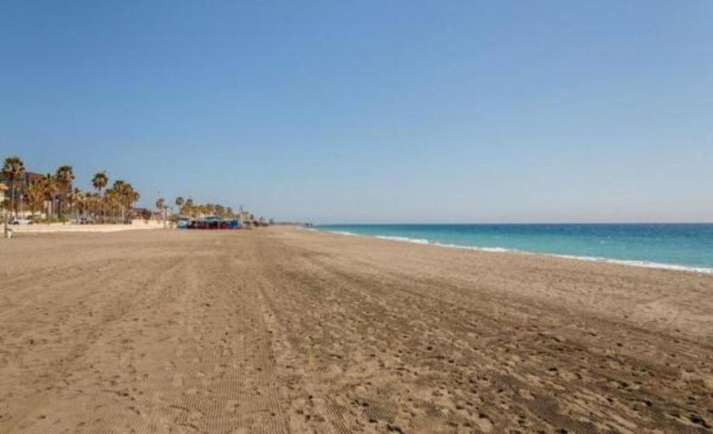 Expoholidays-Apartamentos Almeria Centro Parking Gratis Buitenkant foto